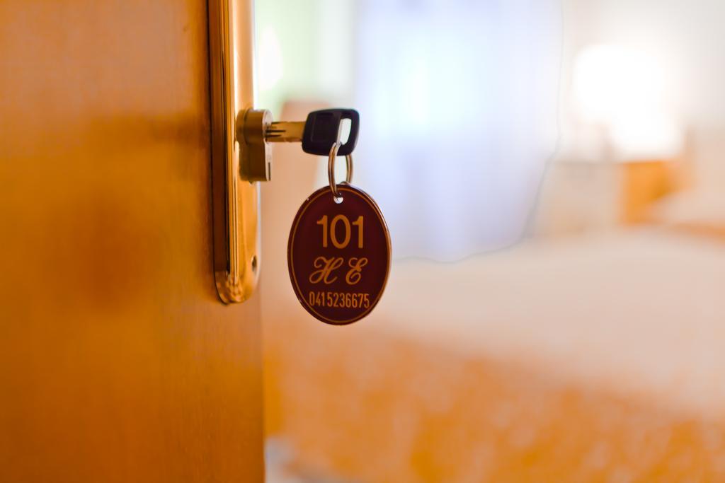 Hotel Henry Венеция Екстериор снимка