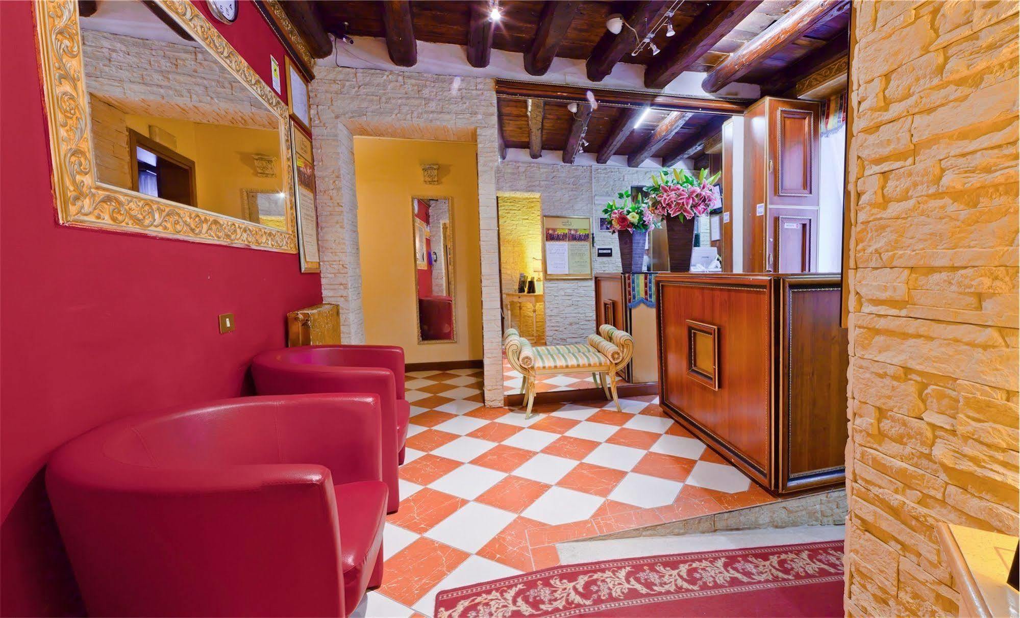 Hotel Henry Венеция Екстериор снимка